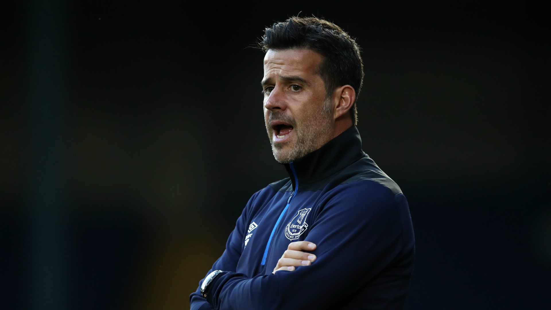 在考虑转会 在考虑转会