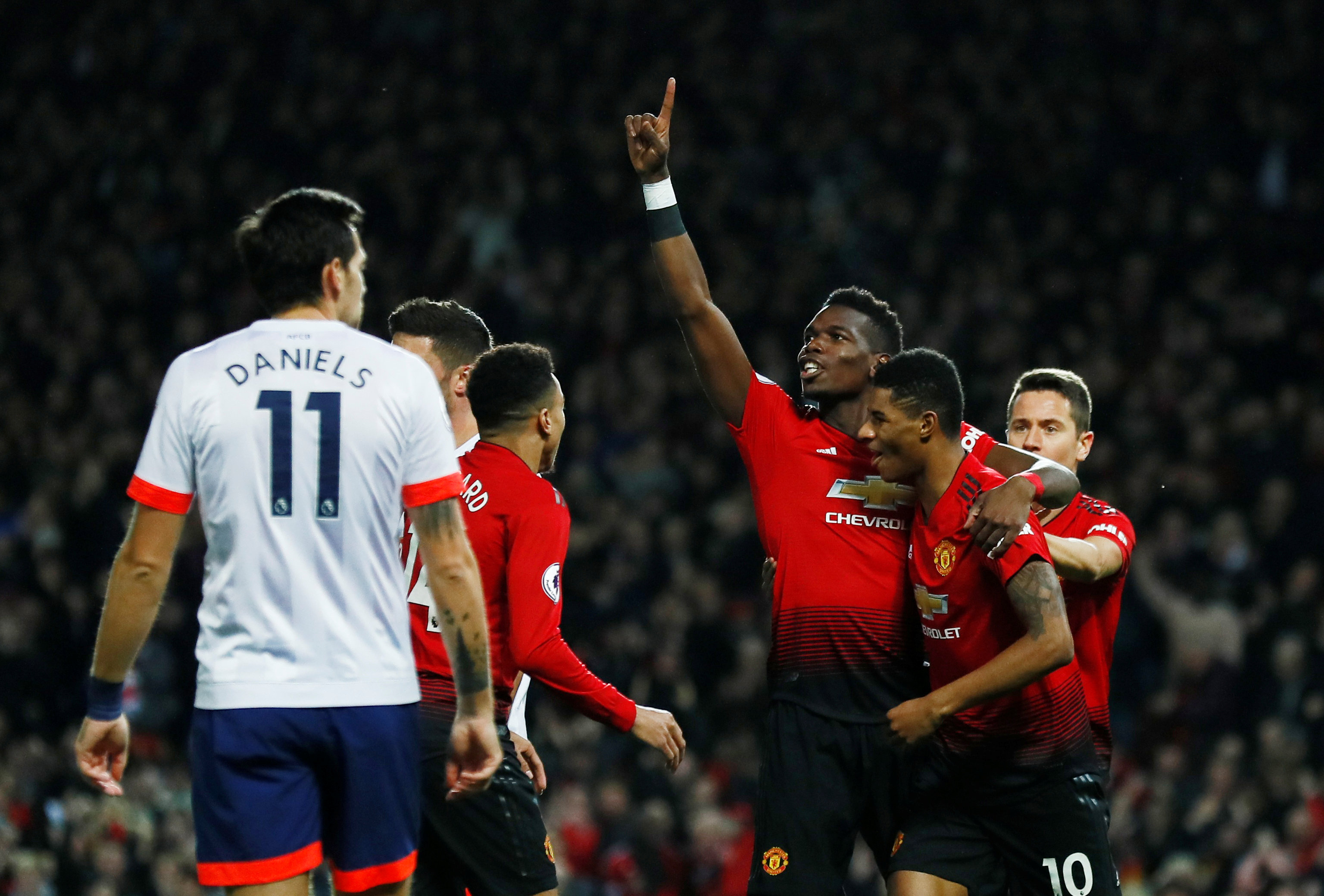 殷小雯等多 殷小雯等多